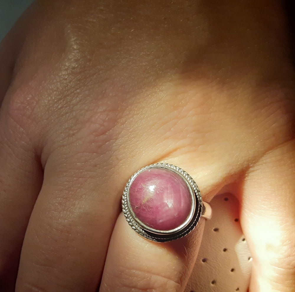 Vintage Silver Star Sapphire ring